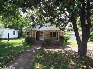 501 N Walnut St, Searcy, AR 72143