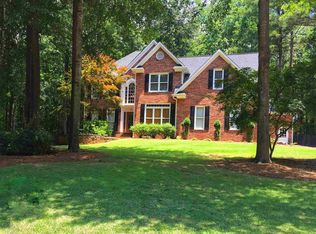 180 Woodcreek Ln, Fayetteville, GA