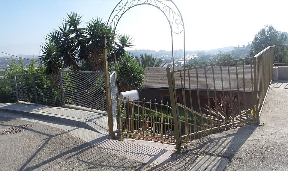 1st image of 1244 Dickson Ave