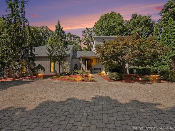 6024 Benchmark II Drive, Floyds Knobs, IN 47119