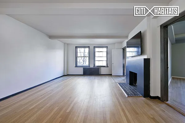 Sold by Citi Habitats | media 10