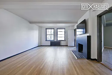 Sold by Citi Habitats