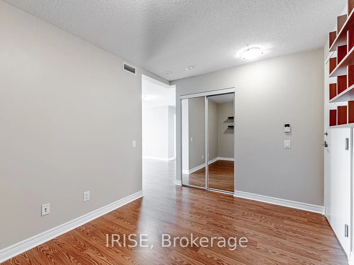 3 bed, $2,950 — Photo 4