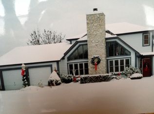 4098 N Linda Dr, Bellbrook, OH 45305