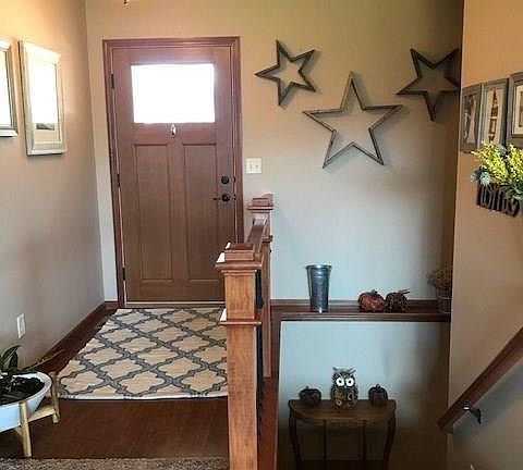 2nd image of 412 Adrianna Ave
