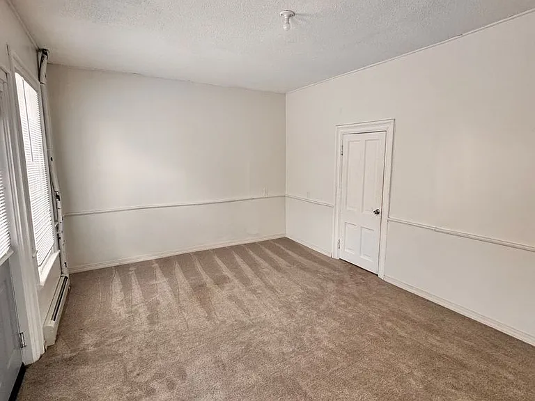 310 Marshall Ave — Photo 13