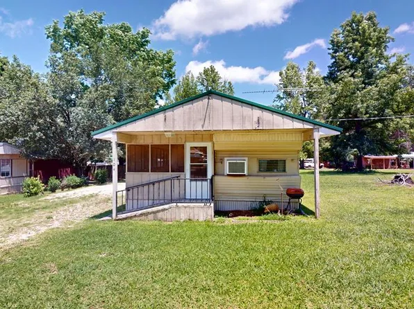 104 Hog Hollow Loop, Springville, TN 38256