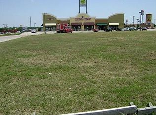 521 N Parkway Dr, Alvarado, TX 76009