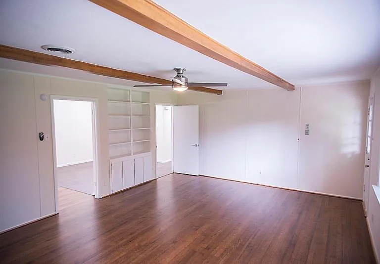7431 Midbury Dr — Photo 7