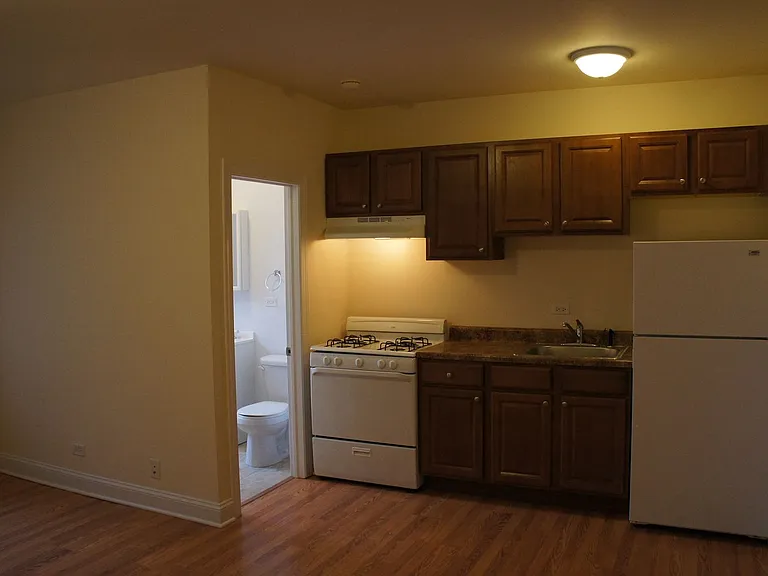 2600 Kimball LLC — Photo 35