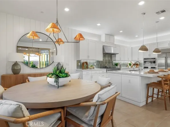 29444 Via Diamante, Santa Clarita, CA 91354