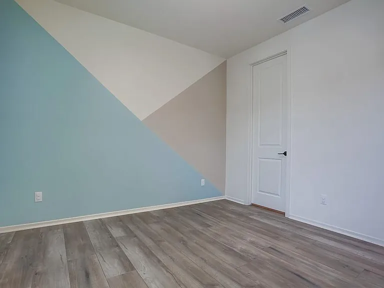 693 Gemstone Dr — Photo 29