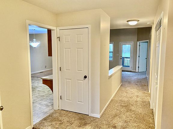 3rd image of 718 Bremner Dr #0