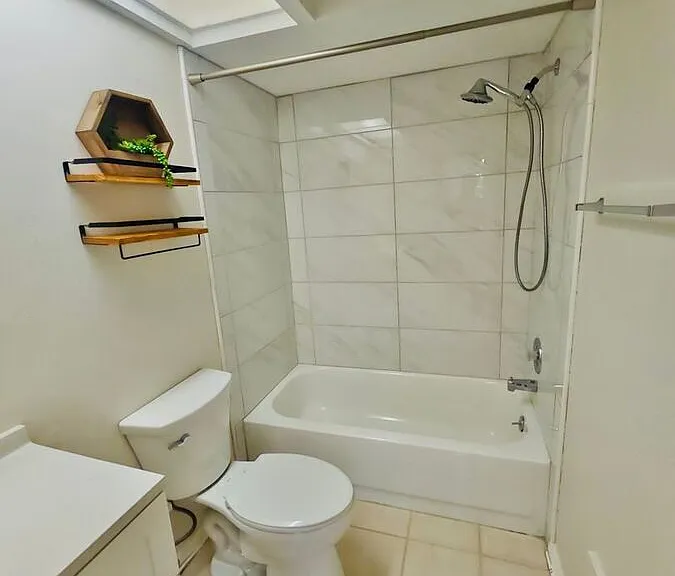 2314 S Clewis Ct #301 — Photo 27