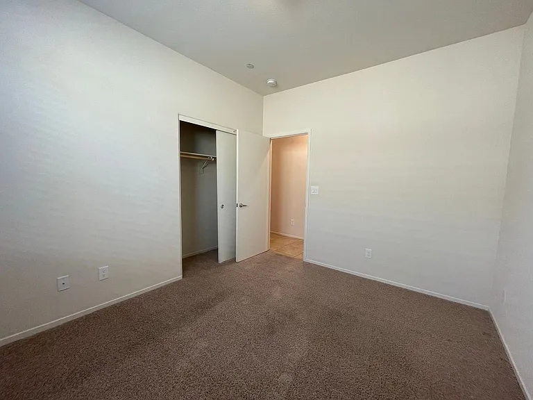 2124 Del Aqua Ave — Photo 23