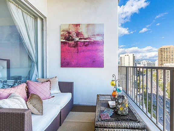 3rd image of 10501 Wilshire Blvd Unit 1704