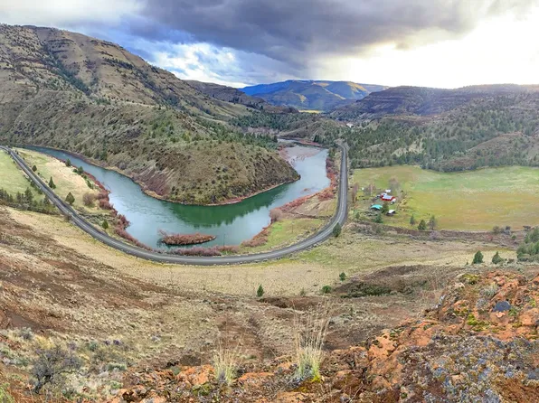 43697 Highway 402, Kimberly, OR 97848