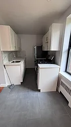 61-88 Dry Harbor Road, #1B
