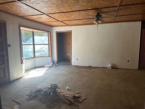 4th image of 127 Owens Dr