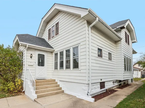 1656 S 56th STREET, West Milwaukee, WI 53214