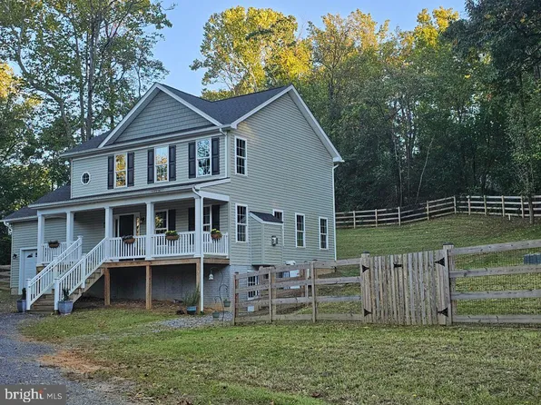 400 Chestnut Hill Dr, Front Royal, VA 22630