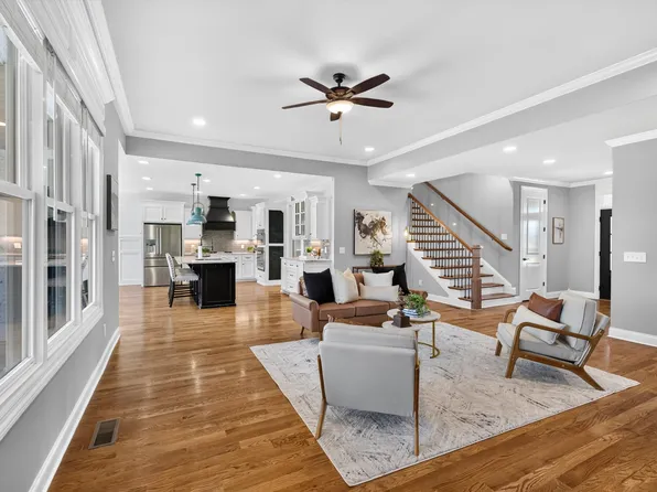 4005 Blackbird Ct, Spring Hill, TN 37174