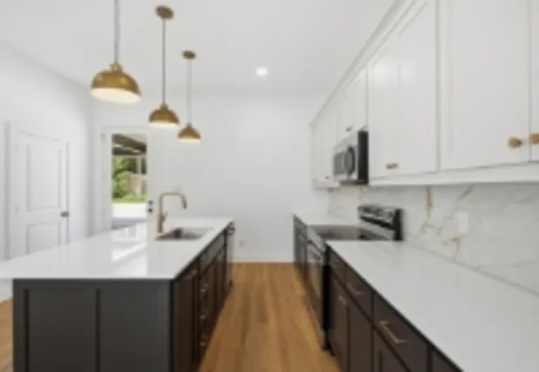 3323 S University Dr — Photo 7
