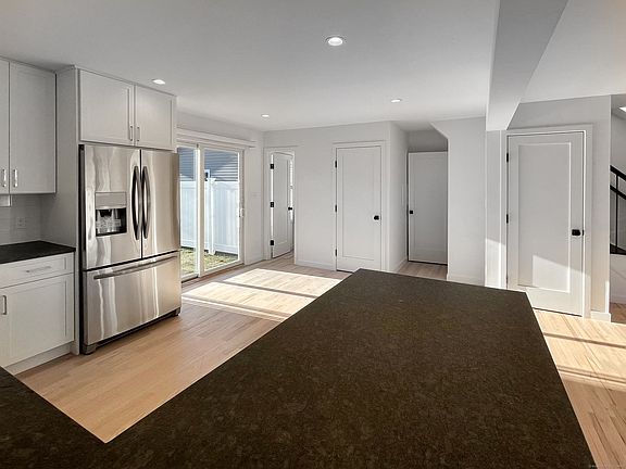 3rd image of 53 Vitti St