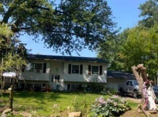 1548 Rosena Ave, Madison, OH 44057