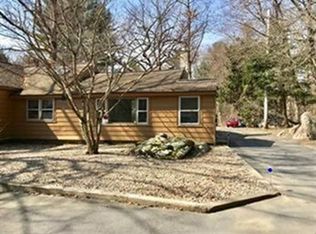 245 Mountain St UNIT 2, Sharon, MA 02067