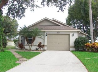 731 Merlins Ct, Tarpon Springs, FL 34689