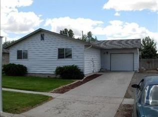 601 6th Ave E, Wendell, ID 83355