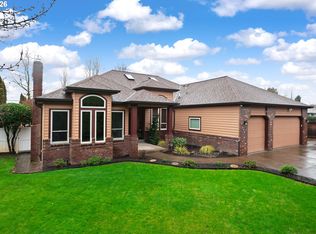 610 NE Sundance Ct, Hillsboro, OR 97124