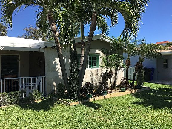 5th image of 233 N Tradewinds Ave