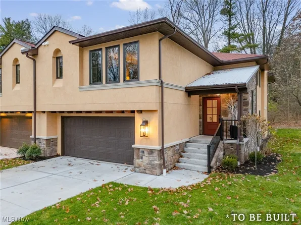 844 Easthill St SE, North Canton, OH 44720