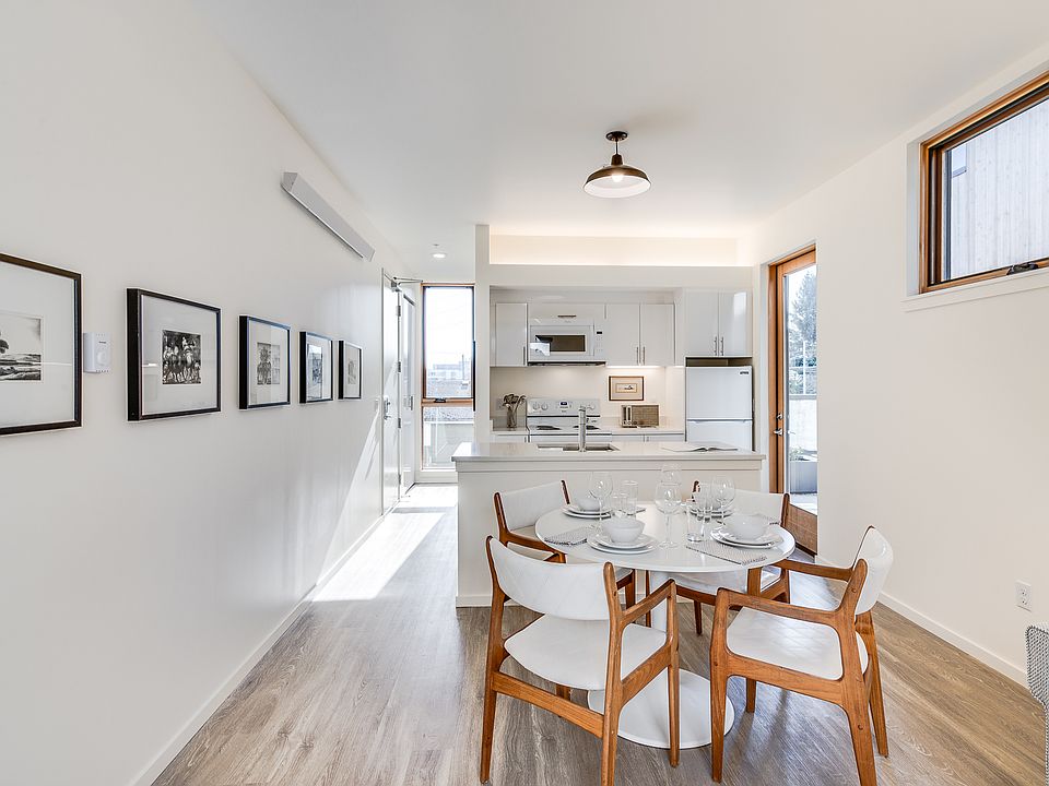 2 Bedroom Kitchen/Dining Room