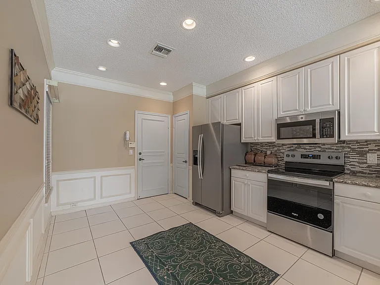 21486 Saint Andrews Grand Cir #16 — Photo 27