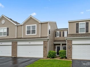 616 Springbrook Trl N, Oswego, IL 60543