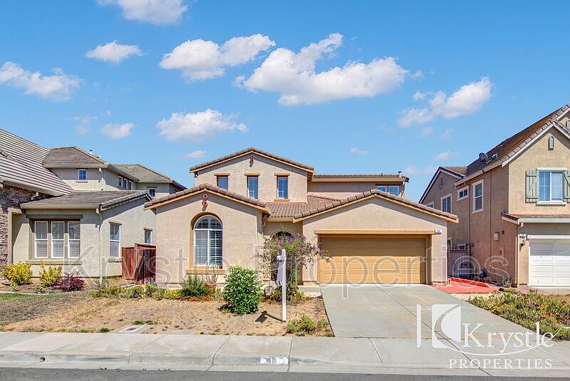 1st image of 30 Oakstone Way