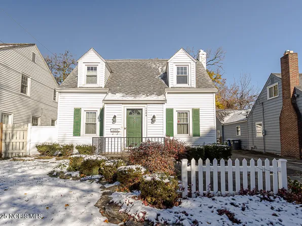 1308 Crestwood Rd, Toledo, OH 43612