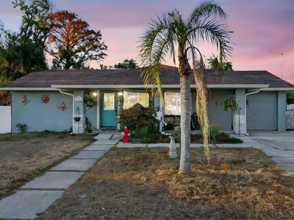 6724 Amundson St, Tampa, FL 33634