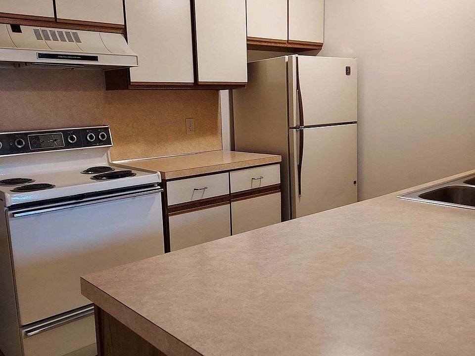 641 W Schleier St Frankenmuth MI Zillow