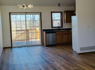 230 N 1st St UNIT 7, Springfield, NE 68059