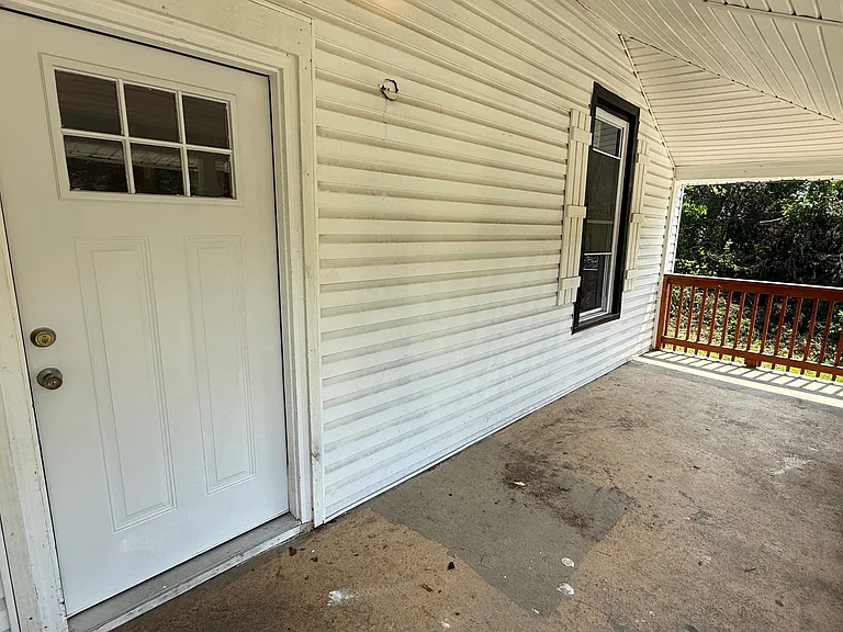 40 E Haynes St — Photo 5