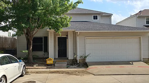 1106 Nueva Leon Plz Photo 1
