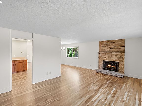 5th image of 7725 SW 88th Ave