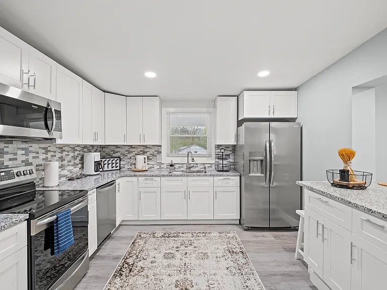 10891 Pettus Rd — Photo 8