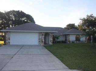 117 Royal Palm St, Sebastian, FL 32958