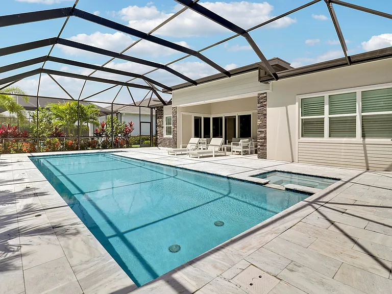 10909 Stellar Cir — Photo 34