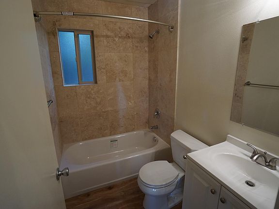 5th image of 1767 Torrance St APT 209